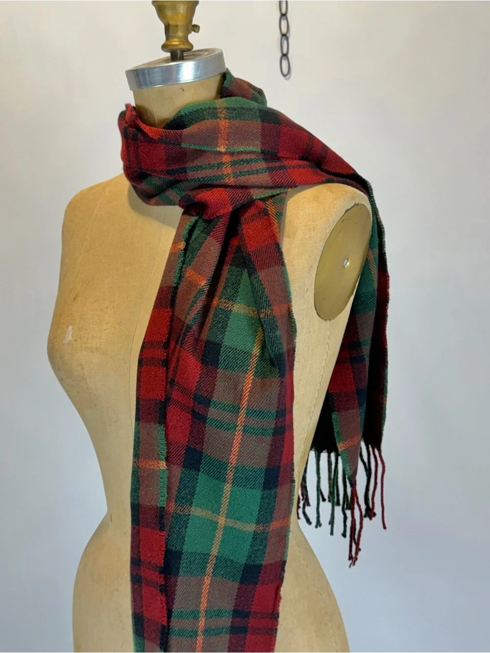 Eddie Bauer tartan plaid wool scarf wrap fringe classic timeless red green cozy